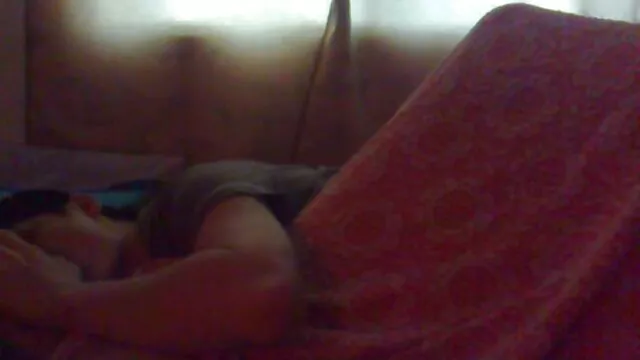 Sexo suave xxx pornoespañol en el baño con una joven rusa después de una ducha