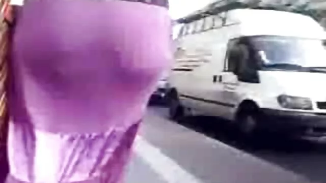 Hermanastro se folla a una hermana joven sexo gratis en español mientras su novio está en la ducha