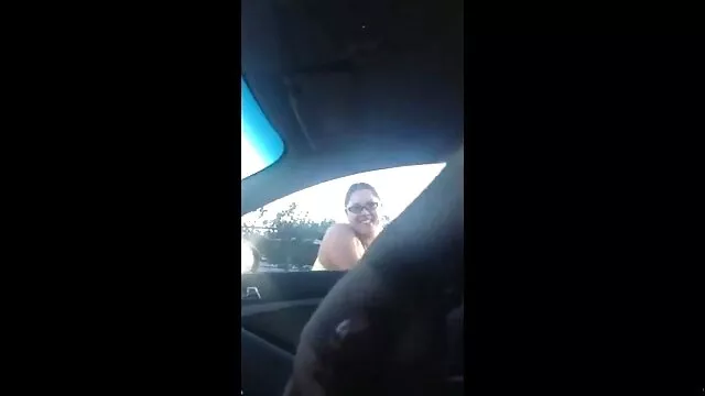 Puta cachonda chupa polla en sub porno español la habitación del hotel
