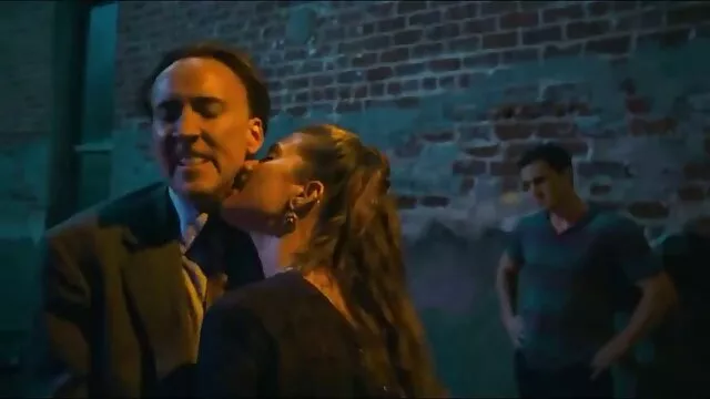 La perra se levanta la falda, expone su coño y pide que se la lama peliculas completas xxx español