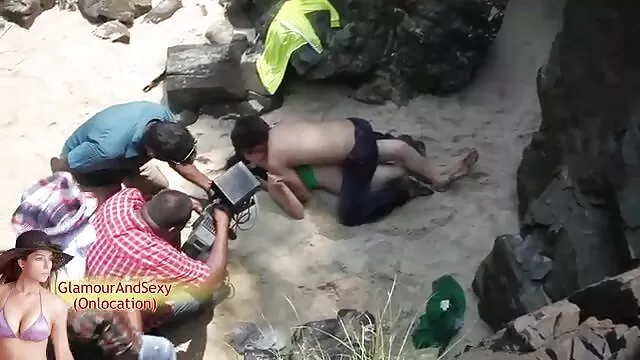 Zorras jóvenes lamen ver porno gratis en español sus coños con lengua