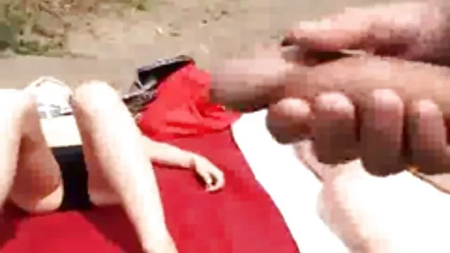 Sexo apasionado y caliente de un chico lindo con una joven morena videos porno cumloder