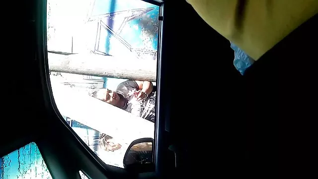 Tres zorras impresionantes en xxx español casero un gang bang