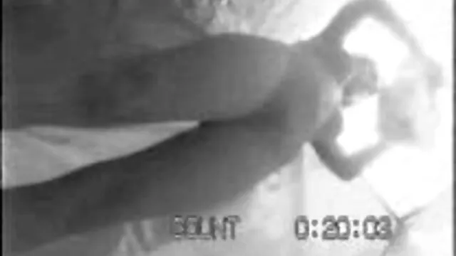 Un porno español 2018 hombre ensilló a una rubia tetona y le insertó su rayo gordo en el culo